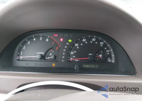 2004 Toyota Camry Xle V6 z USA, uszkodzony, nr VIN 4T1BF30K34U586987